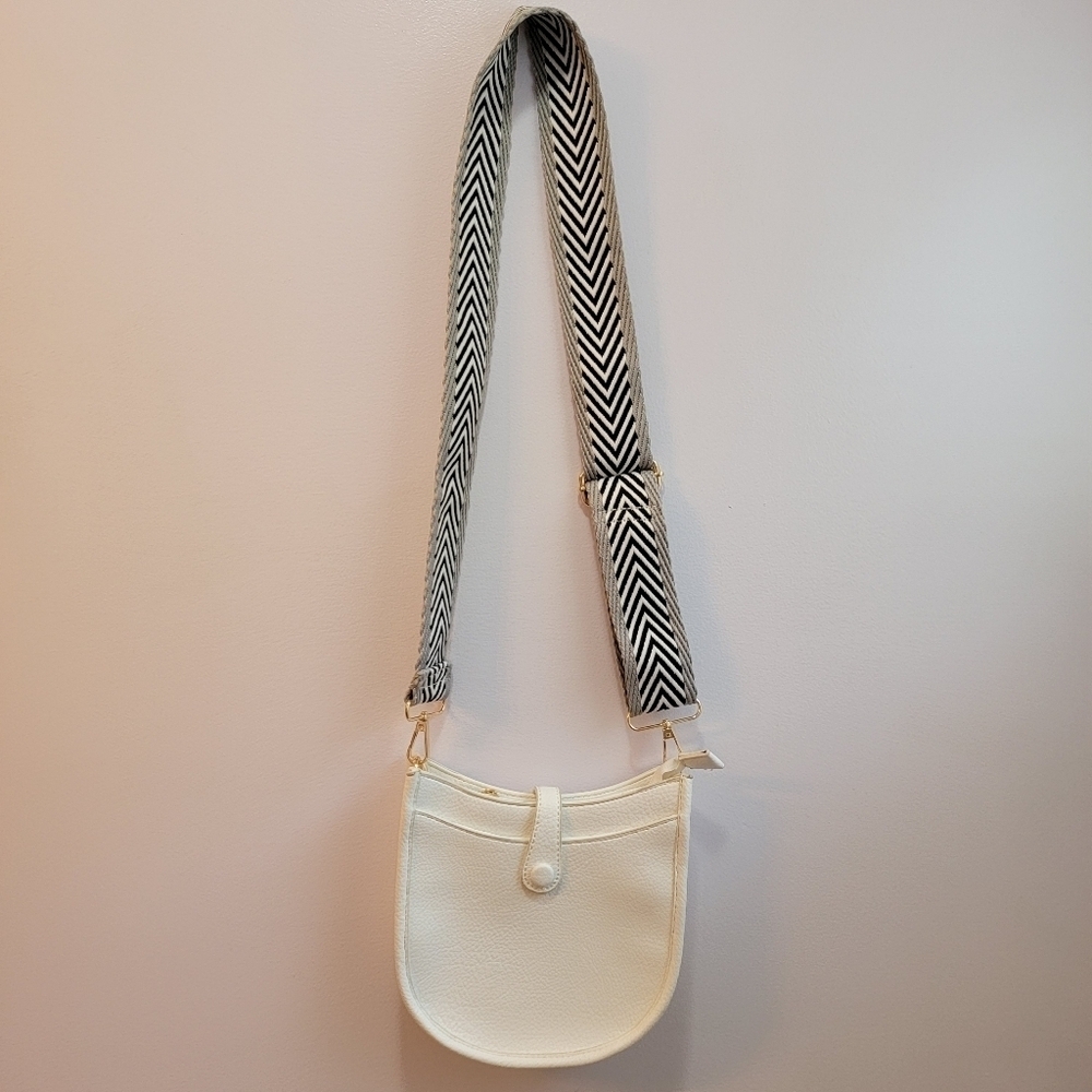 Vegan Leather Guitar Strap Crossbody Handbag - Picture 2 of 7